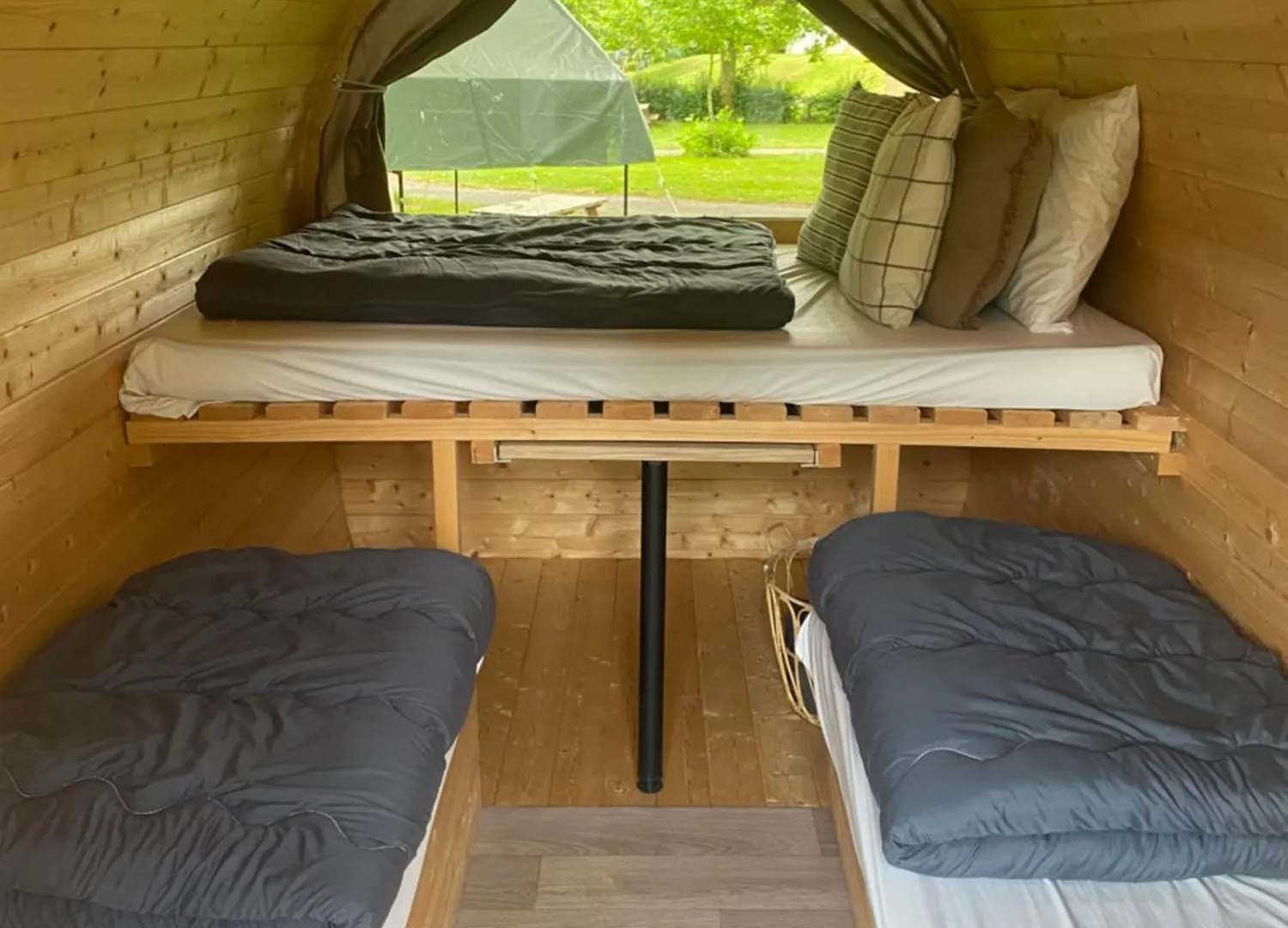 Camping De Thoissey *** France